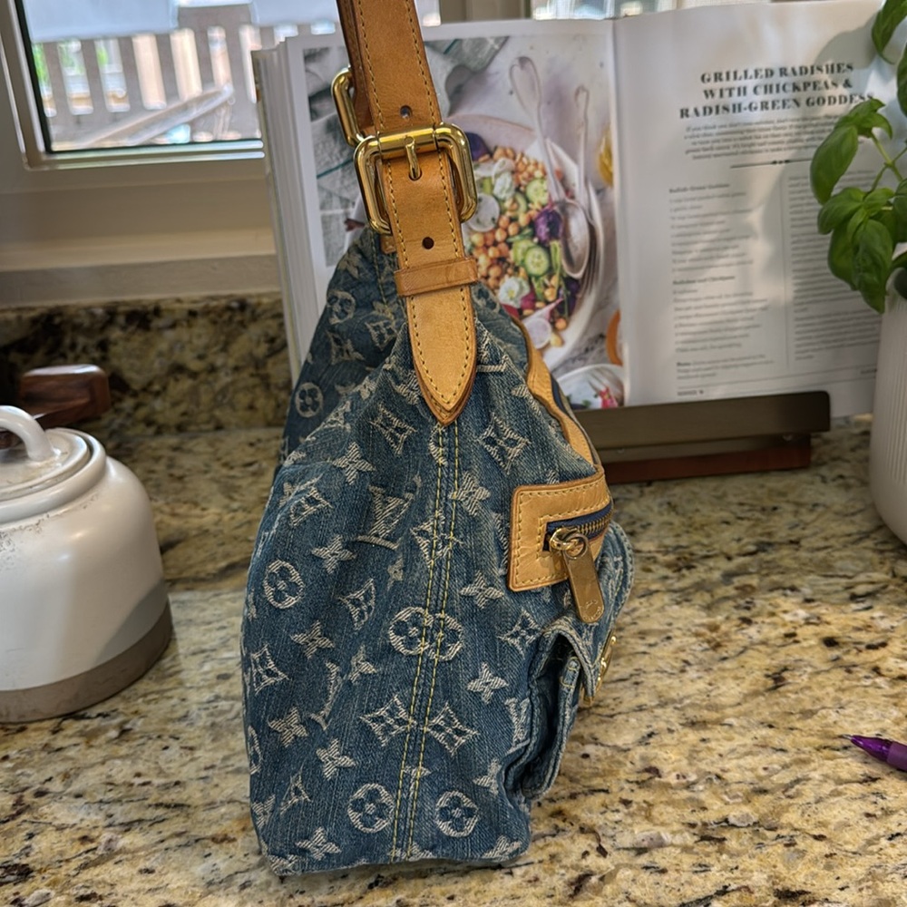 Louis Vuitton Baggy PM Denim Blue // Tan and Gold Accents // Genuine - Picture 7 of 16